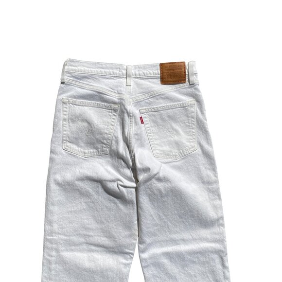 Levi’s Ribcage Straight Ankle White Jeans Button Fly Boho Coastal Vacation Sz 28 - Picture 11 of 16